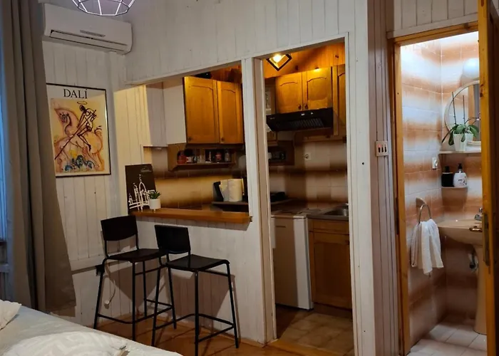 Ella 杜布罗夫尼克